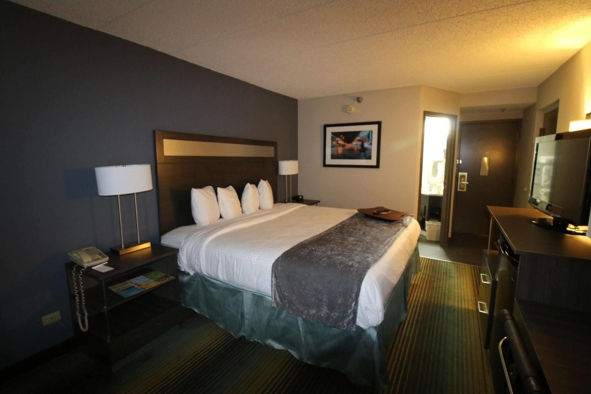 אלק גרוב וילאג' Best Western O'Hare/Elk Grove Hotel מראה חיצוני תמונה